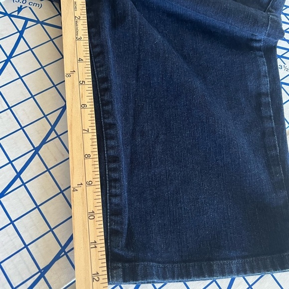 LAUREN RALPH LAUREN CLASSIC BERMUDA JEANS SHORT DK BLUE SZ 4 STRETCH 5PK TRENDY - Picture 8 of 8